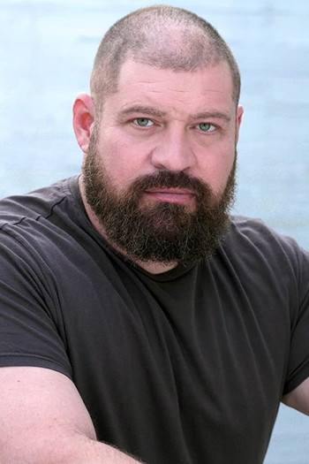 Photo of actor Brad William Henke