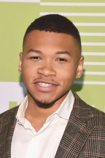 Photo of actor Franz Drameh