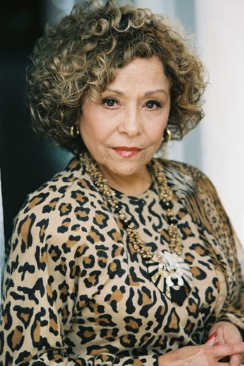 Photo of actress Renée Victor