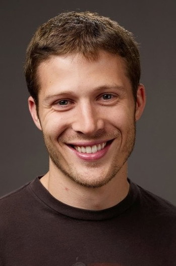 Photo of actor Zach Gilford