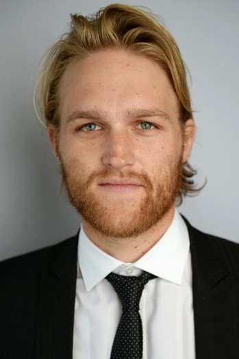 Photo of actor Wyatt Russell