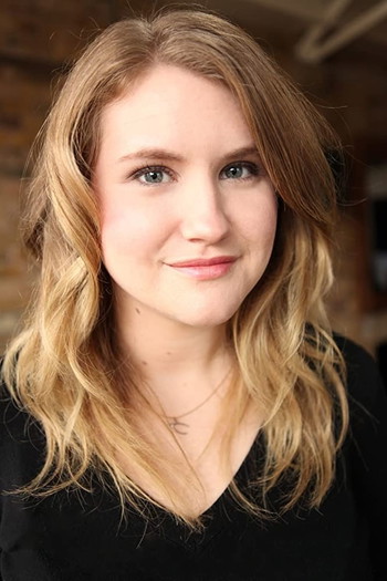 Photo of actress Jillian Bell