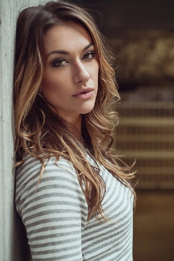 Photo of actress Tasya Teles