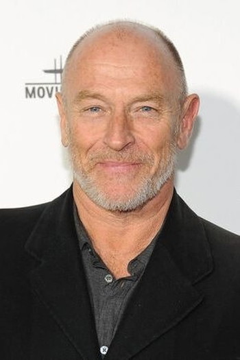 Photo of actor Corbin Bernsen