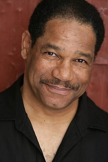 Photo of actor Dan Martin