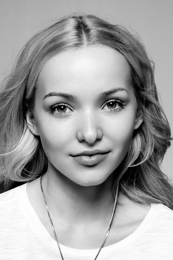 Photo of actress Dove Cameron