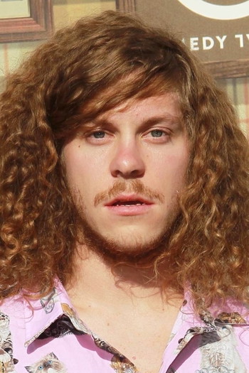 Photo of actor Blake Anderson