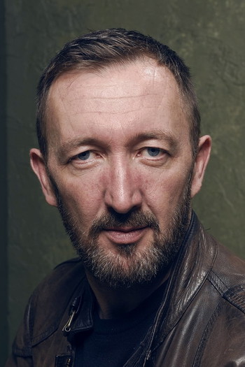 Photo of actor Ralph Ineson