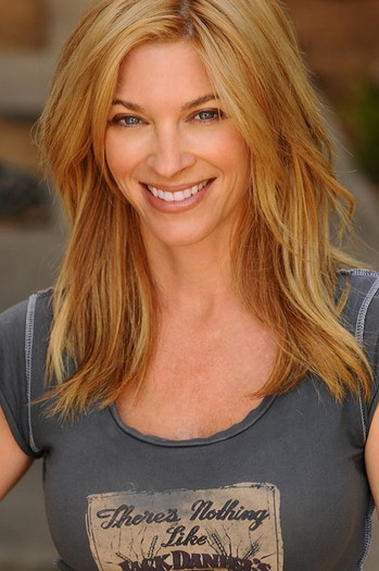 Photo of actress Tracy Melchior