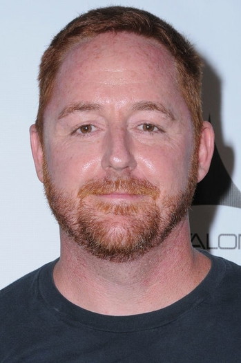 Photo of actor Scott Grimes