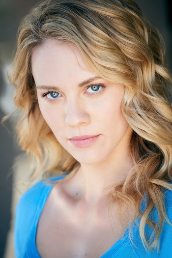 Photo of actress Kelcie Stranahan