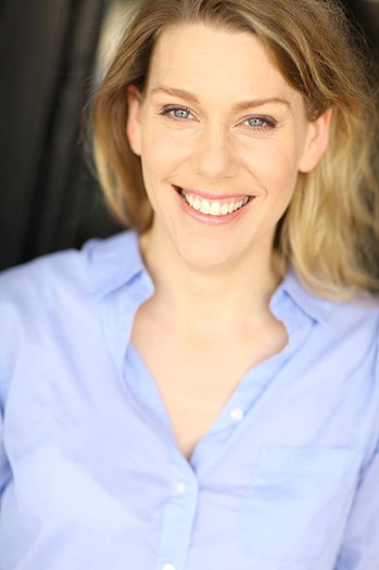 Photo of actress Rachel Whitman Groves