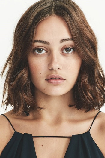 Фото акторки Ella Purnell