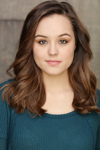 Photo of actress Hayley Orrantia