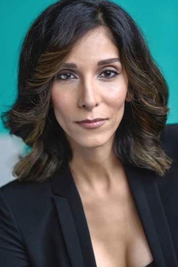 Photo of actress Pooya Mohseni