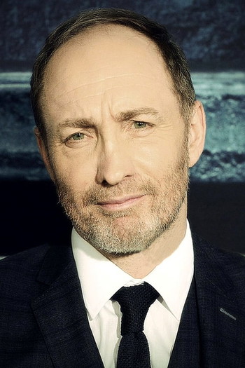 Photo of actor Michael McElhatton