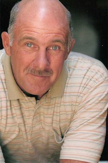 Photo of actor Richard Gross