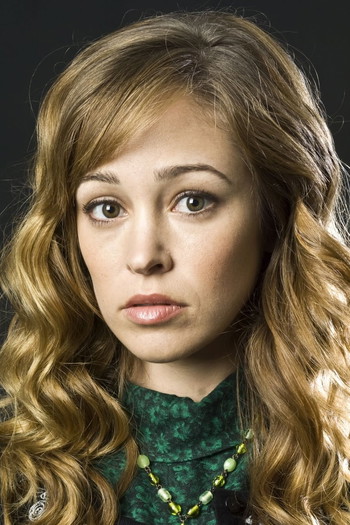 Photo of actress Autumn Reeser