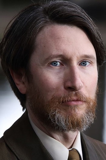 Photo of actor Jonathan Aris