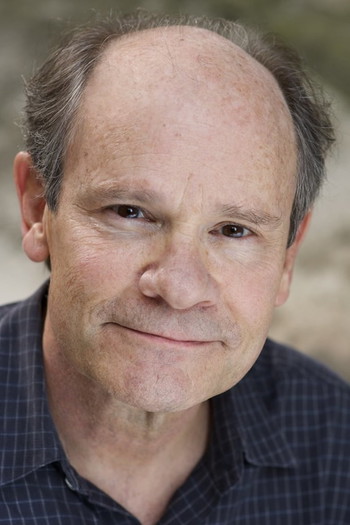 Photo of actor Ethan Phillips