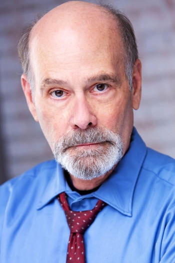 Photo of actor Hugh Holub