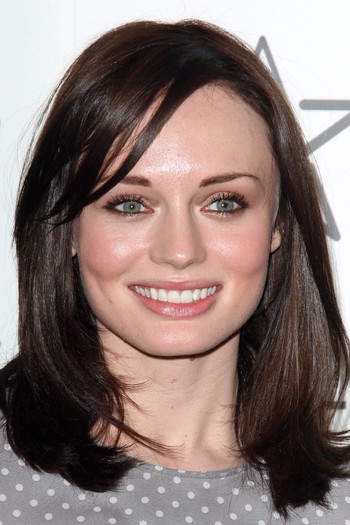 Photo of actress Laura Haddock