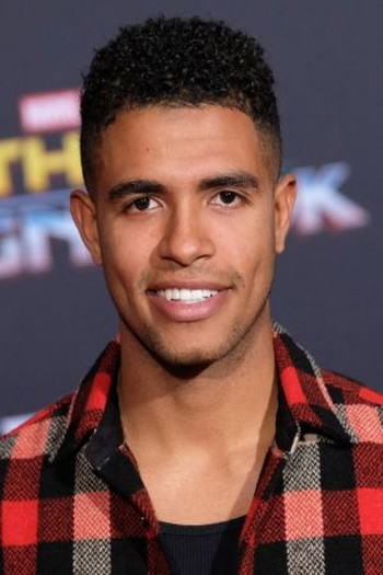 Photo of actor Mandela Van Peebles