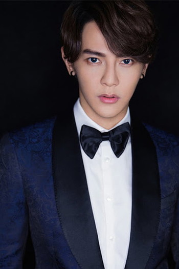 Photo of actor Jiro Wang