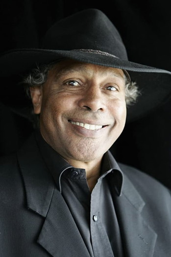 Photo of actor Ernie Dingo