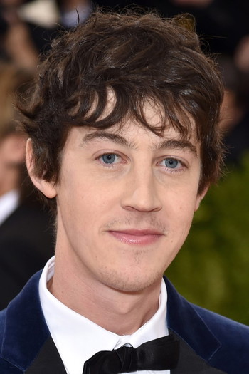 Photo of actor Alex Sharp