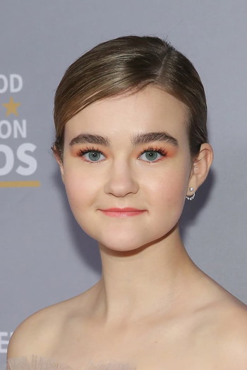 Photo of actress Millicent Simmonds