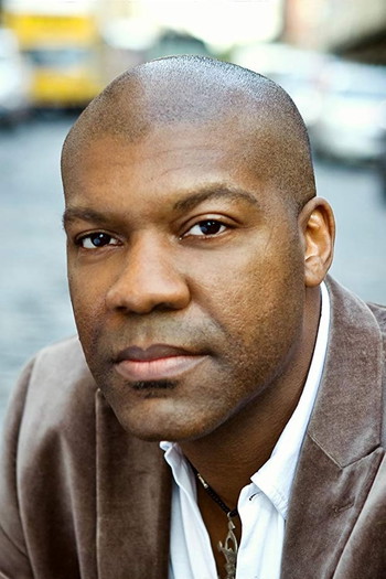 Photo of actor Thaddeus Daniels