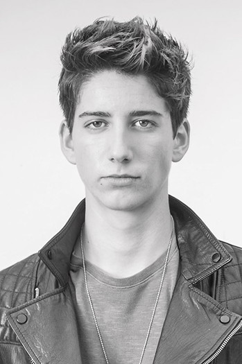 Photo of actor Milo Manheim