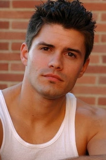 Photo of actor Dylan Cox