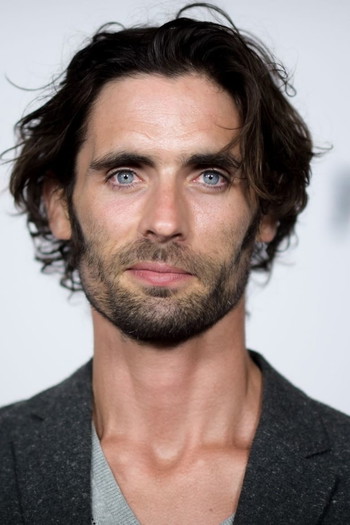 Фото актора Tyson Ritter