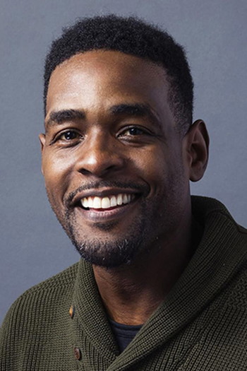 Photo of actor Chris Webber