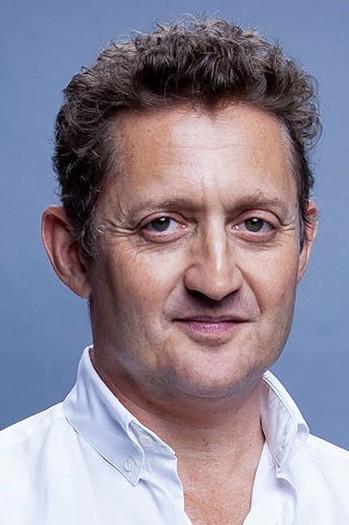 Photo of actor Alex Winter