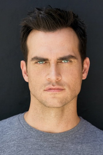 Photo of actor Cheyenne Jackson