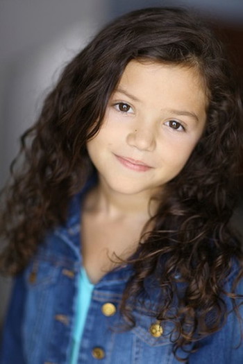 Photo of actor Jaynee-Lynne Kinchen