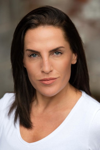 Photo of actor Stacey Lynn Crowe