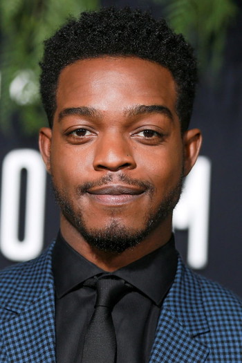 Photo of actor Stephan James