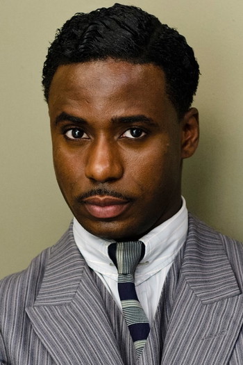 Photo of actor Gary Carr