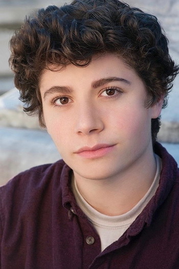 Photo of actor Austin Zajur