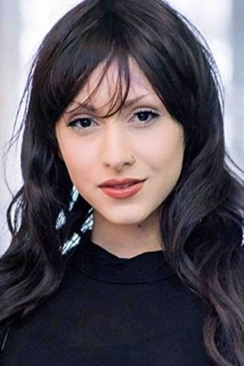 Photo of actress Lovina Yavari