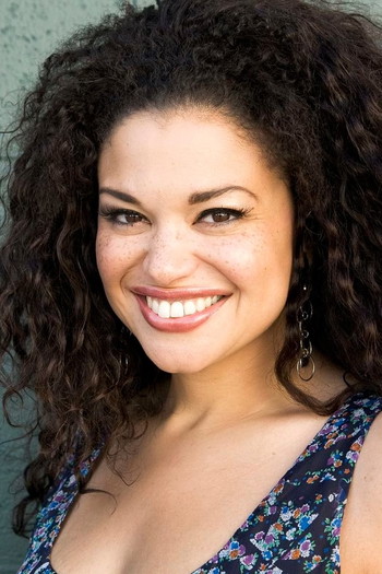 Photo of actress Michelle Buteau