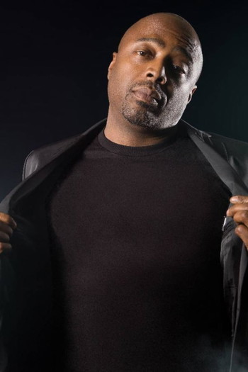 Photo of actor Donnell Rawlings