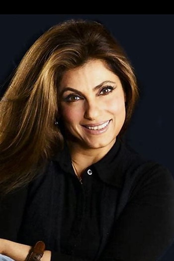 Фото акторки Dimple Kapadia