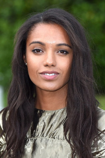 Photo of actress Maisie Richardson-Sellers