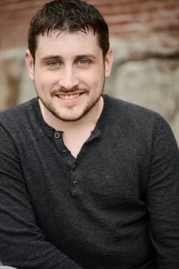 Photo of actor Adam Teper