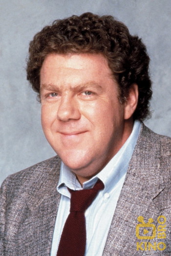 Photo of actor George Wendt